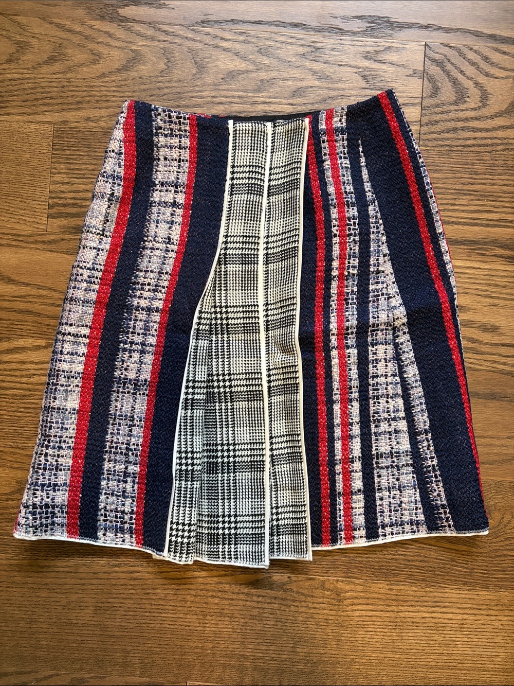 Prada tweed skirt size 36